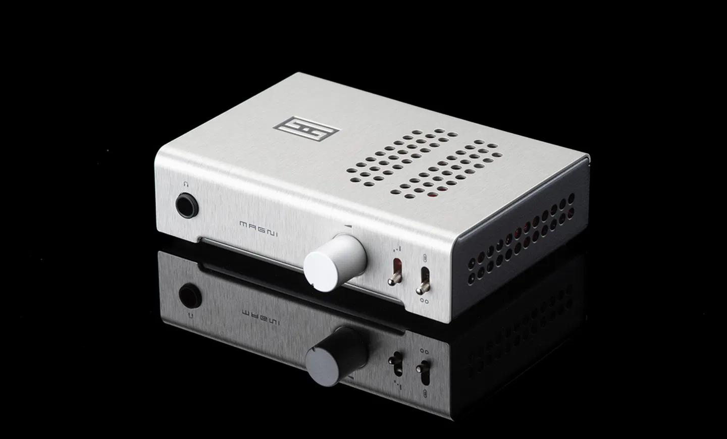 Schiit dévoile sa nouvelle gamme avec le DAC Modi 5 et l'amplificateur Magni Unity 3 Schiit renouvelle sa gamme de base avec le DAC Modi 5 et le Magni Unity