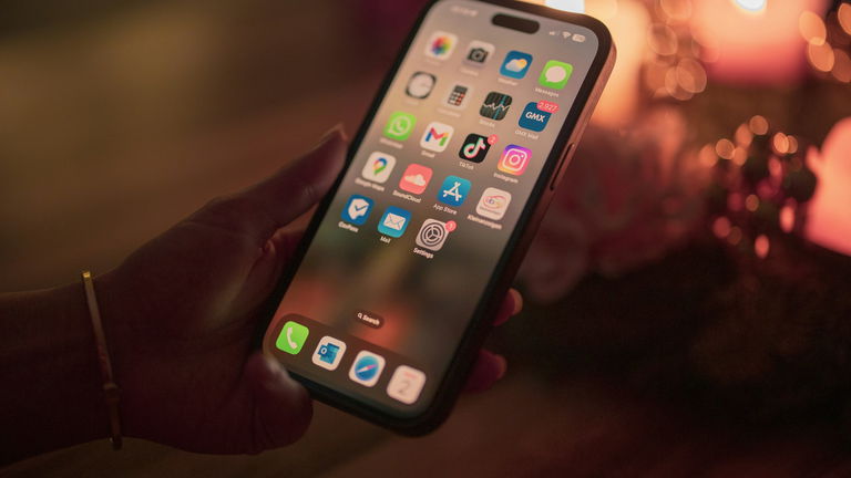 Apple a abandonné l'idée d'une interface dynamique pour l'iPhone grâce à l'IA 2 La page d'accueil de l'iPhone allait être dynamique grâce à l'IA, mais Apple a abandonné l'idée