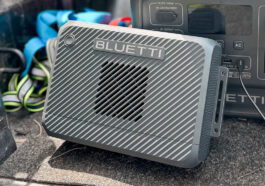 Bluetti Charger 2 Camping Car
