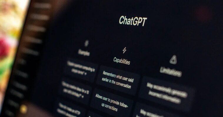 Essayez cette astuce en deux étapes pour des prompts de chatbot plus percutants : répétez et empathisez 1 Essayez Cette Astuce En Deux Etapes Pour Des Prompts De.jpg