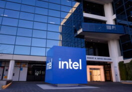 Intel travaillera avec Apple sur la fabrication des puces pour iPhone