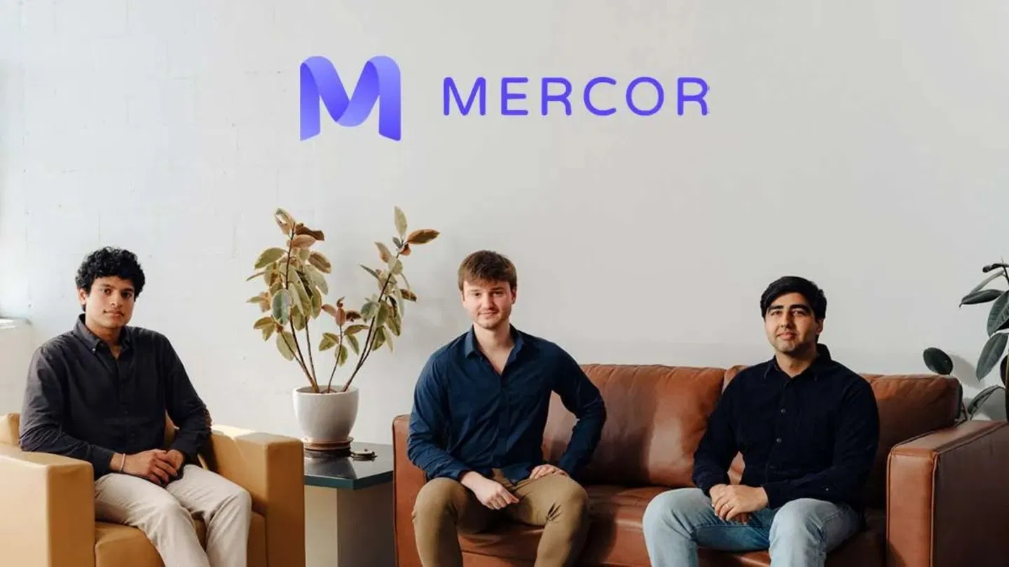 Jusqu'à 250 dollars de l'heure pour former l'IA : une nouvelle profession qui dérange 3 Mercor et le nouvel 'emploi premium' de l'IA