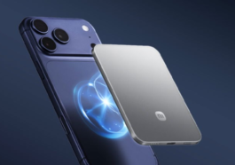 La nouvelle batterie portable de Xiaomi est si fine qu'elle se glisse facilement avec votre smartphone