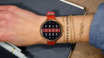 Le Pebble Round 2 est de retour : un design sans bord et l'erreur corrigée ! 14 C'était la montre la plus belle de 2015 et elle revient : Pebble Round 2 élimine les cadres et corrige son seul grand défaut