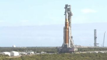 Le colossal lanceur lunaire d'Artemis II est arrivé sur la rampe de lancement : découvrez la vidéo de la NASA 15 NASA | Les préparatifs pour Artemis II