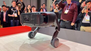 Le premier petit robot capable de monter et nettoyer les escaliers : découvrez les photos du Saros Rover 12 Le premier petit robot capable de monter et nettoyer les escaliers : découvrez les photos du Saros Rover