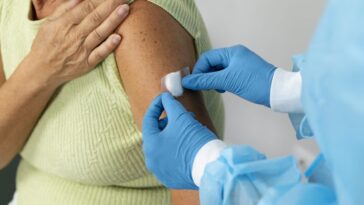 Le vaccin contre le zona pourrait freiner le vieillissement biologique : comment cela est-il possible ? 26 Image