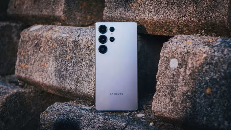 Préparez-vous à débourser davantage : Samsung annonce une hausse des prix de ses smartphones à cause des mémoires 1 Préparez-vous à payer plus : Samsung confirme que la pénurie de mémoires rendra "nécessaire" d'augmenter les prix de ses mobiles