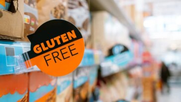 Se débarrasser du gluten permet de maigrir, mais pas pour la raison que tu crois 8 Étiquette ‘Senza glutine’ sur des produits alimentaires: une indication utile, mais pas un indicateur automatique de perte de poids / Photo: iStock