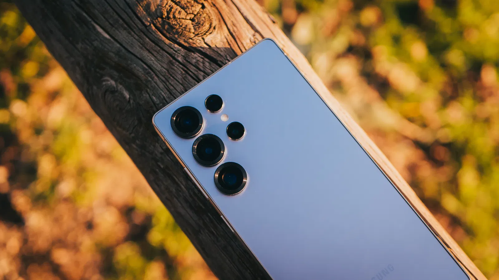 Le Samsung Galaxy S26 Ultra a besoin de deux éléments pour atteindre la perfection. Ce n'est pas "plus d'IA" 4 Module de caméras du Samsung Galaxy S25 Ultra