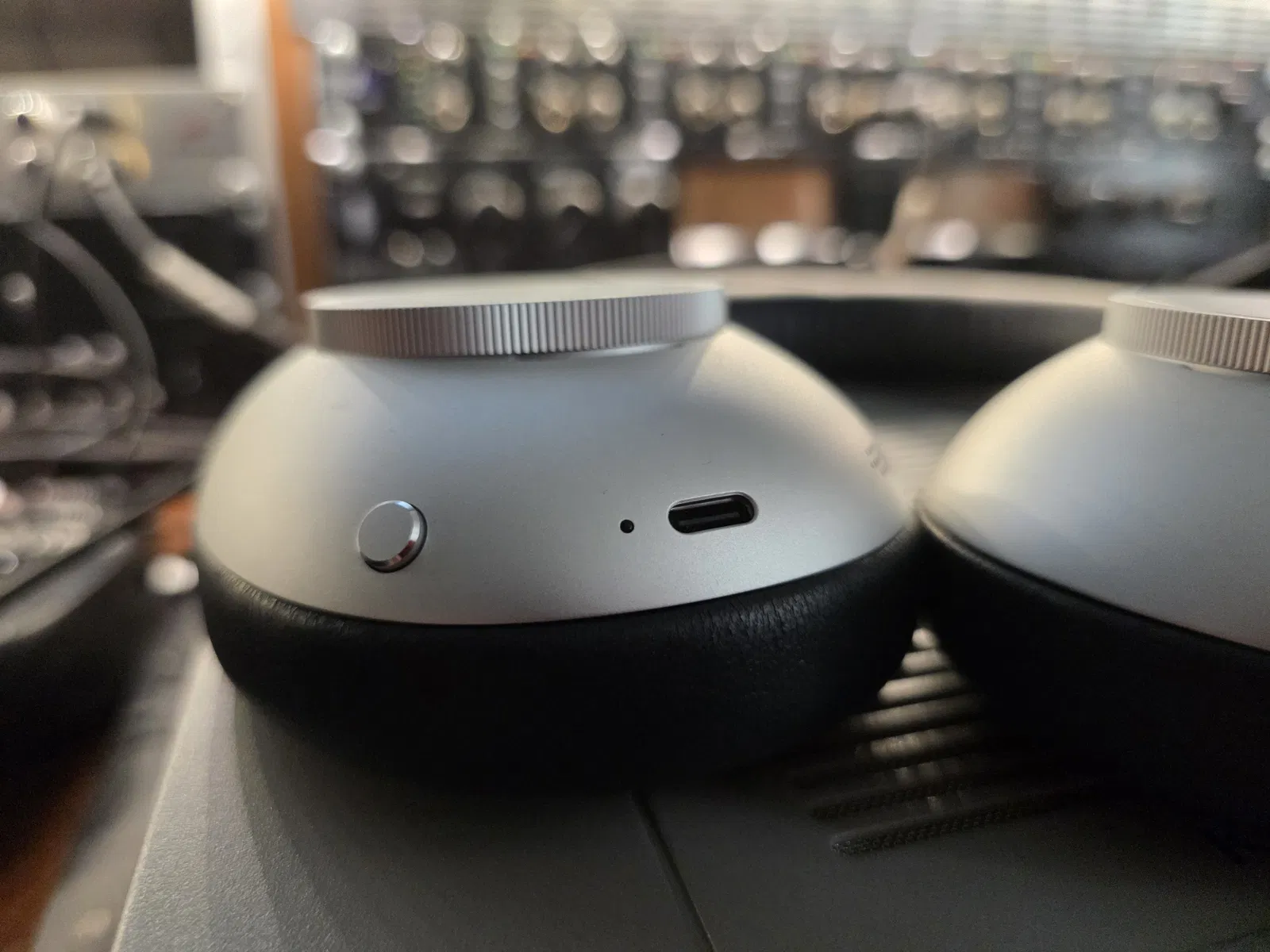 Nous testons les Loewe Leo : une nouvelle approche des écouteurs haut de gamme 6 Nous avons testé les Loewe Leo : une compréhension différente des casques de luxe