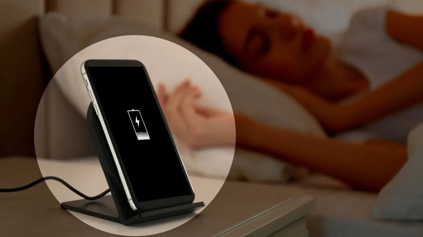 C'est mauvais de le charger toute la nuit
