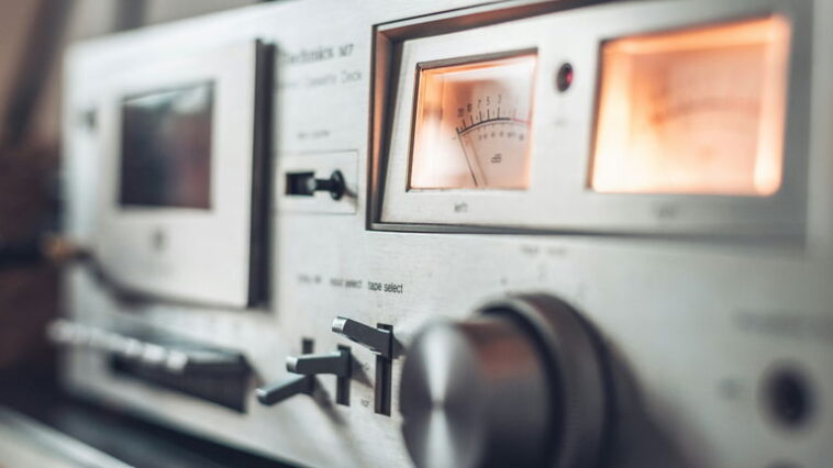 Amplification Hi-Fi : des lampes à la classe D et pourquoi c'est crucial aujourd'hui 1 Amplification Hi-Fi : des lampes à la classe D et pourquoi cela est plus important que jamais