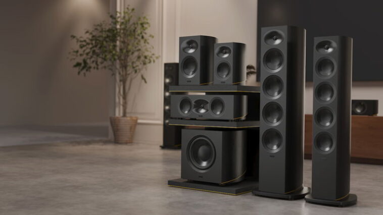 Arcam revient sur le devant de la scène avec la série Radia, un système audio complet 1 ARCAM revient aux enceintes avec la série Radia, pensée comme système complet