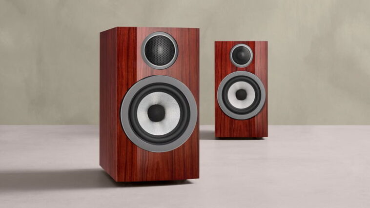 Bowers & Wilkins 707 Prestige Edition : des modifications ciblées pour un classique intemporel 1 Bowers & Wilkins 707 Prestige Edition : changements subtils pour un classique de bibliothèque