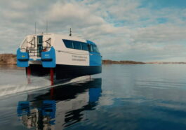 Ce ferry hydrofoil électrique a fait l'histoire en complétant une traversée de 160 milles nautiques