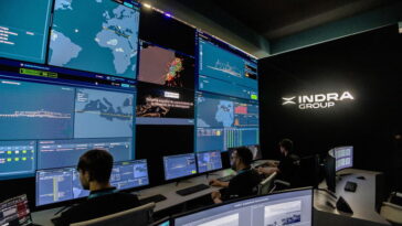Indra dévoile au World Defence Show sa vision de la défense multidomaine avec IA, drones et satellites 5 Indra présente au World Defence Show son engagement pour la défense multidomaine avec IA, drones et satellites