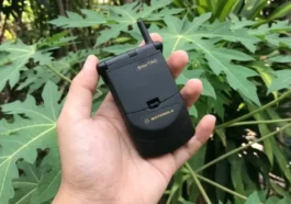 Le premier smartphone pliable du monde célèbre ses 30 ans en 2026 53 Le premier smartphone pliable du monde célèbre ses 30 ans en 2026