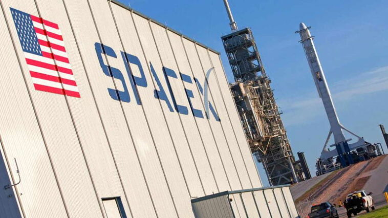 SpaceX crée une innovation incroyable en Floride : les physiciens vont adorer 1 SpaceX construit quelque chose de fascinant en Floride : les physiciens vont l'adorer
