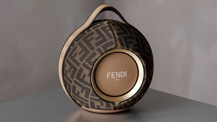 Voici le nouveau haut-parleur de Fendi et Devialet qui allie style et son de haute qualité 1 Voici le nouveau haut-parleur de Fendi et Devialet qui mélange mode et haute fidélité