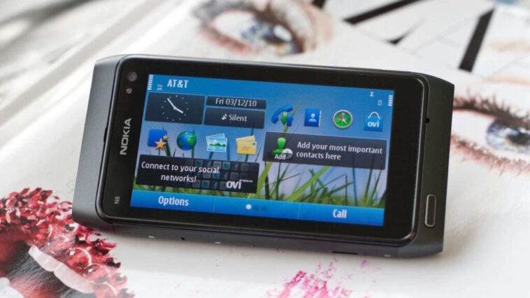 Vous vous souvenez du Nokia N8 ? Ce smartphone emblématique fait son grand retour avec des nouveautés incontournables 1 Vous vous souvenez du Nokia N8 ? Ce smartphone emblématique fait son grand retour avec des nouveautés incontournables
