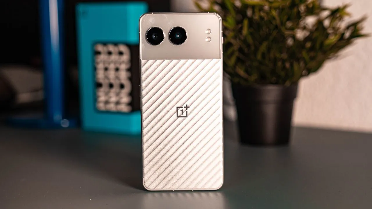 Design de OnePlus Nord 4