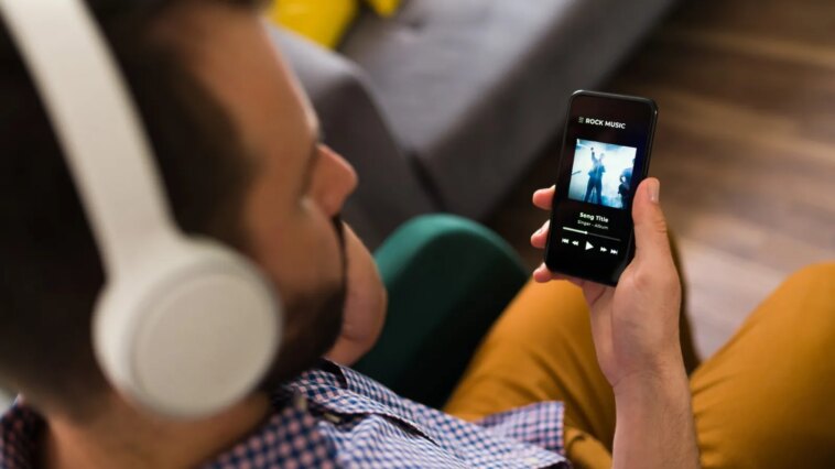 Applications de Radio FM sans Internet pour mobile 1 Applications de Radio FM sans Internet pour mobile