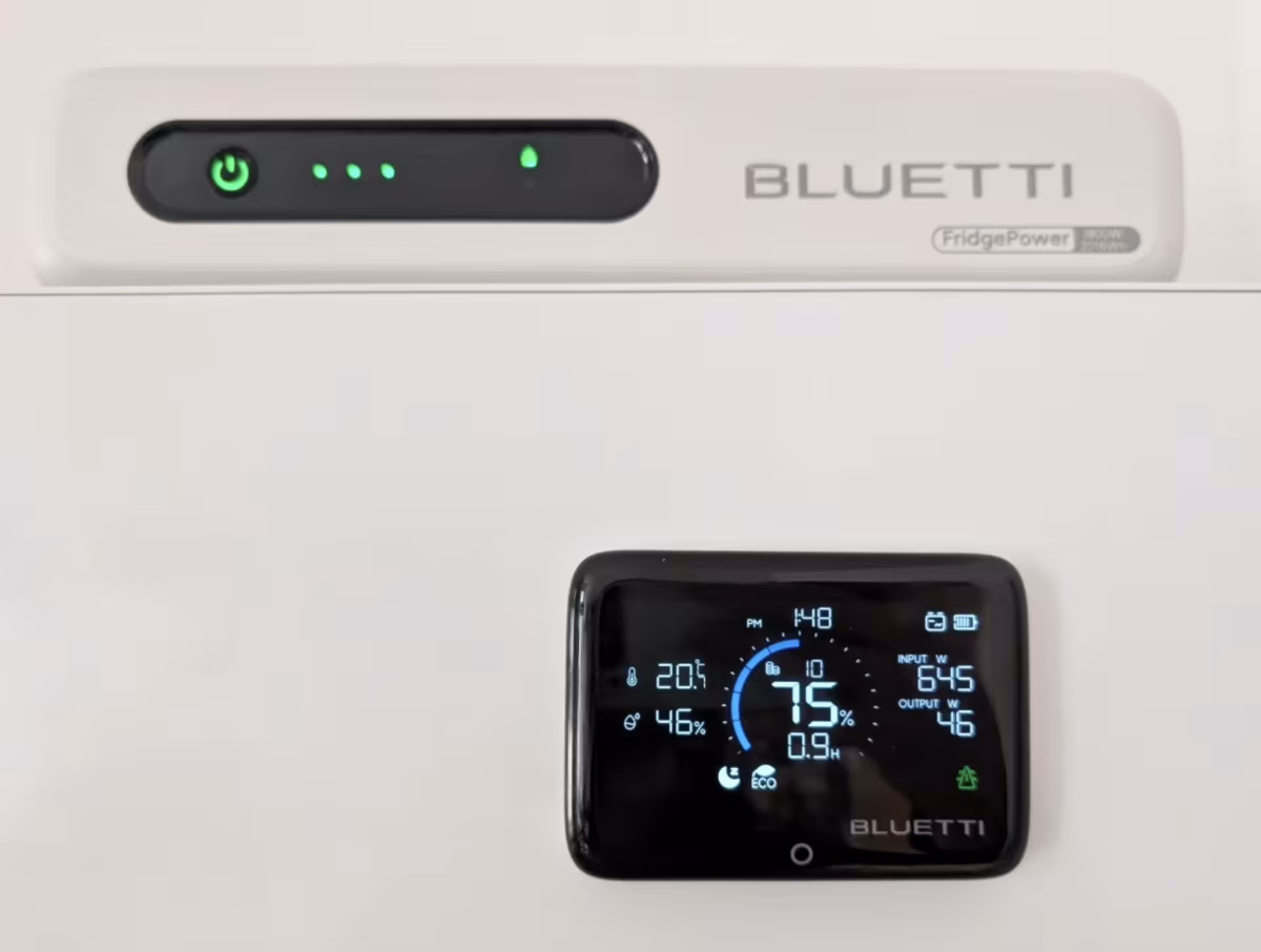 TEST BLUETTI FridgePower : Votre frigo à l'abri des coupures électriques 3 Bluetti Fridgepower Ecran Magnétique Display