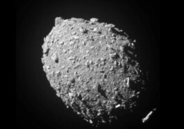"Bolas de nieve cósmicas": la NASA capta un asteroide lanzando rocas a su propia luna