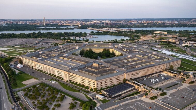 Des centaines d'employés de Google et OpenAI signent une lettre ouverte pour encadrer l'IA militaire 1 Cientos de empleados de Google y OpenAI firman carta abierta pidiendo límites a la IA militar