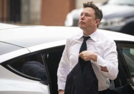 Elon Musk se arrepiente de algo que le va a costar 44.000 millones de dólares: "No fue mi movimiento más sabio"