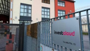InvestCloud licencie tous ses employés en Italie : ils seront remplacés par l'IA 10 InvestCloud licencie tous ses employés en Italie : ils seront remplacés par l'IA