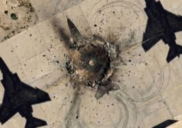 Israël tire un missile de millions sur un hélicoptère iranien... qui n'était qu'une peinture au sol 22 Israel lanzó un misil de millones de dólares contra un helicóptero iraní… que era solo pintura en el suelo