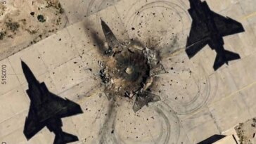 Israël tire un missile de millions sur un hélicoptère iranien... qui n'était qu'une peinture au sol 23 Israel lanzó un misil de millones de dólares contra un helicóptero iraní… que era solo pintura en el suelo