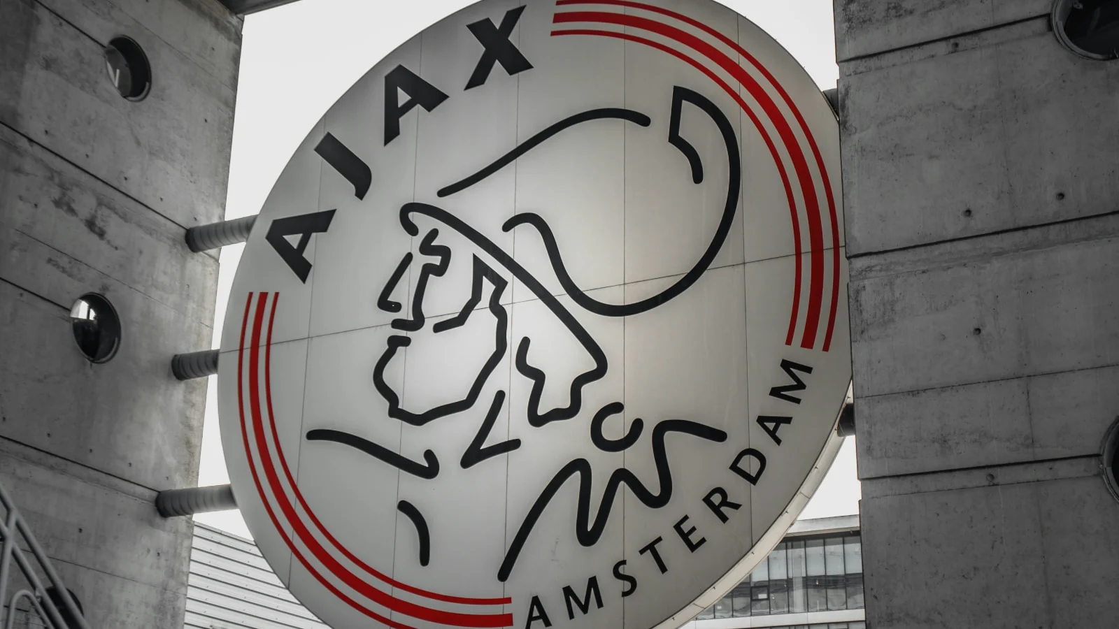 Le piratage du club de football Ajax a exposé les données des supporters et permis le détournement de billets