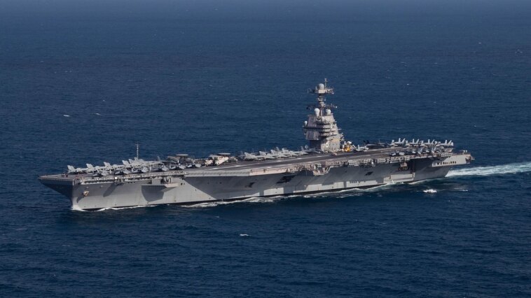 Le plus grand porte-avions du monde traverse le canal de Suez et booste l'offensive américaine contre l'Iran : découvrez sa technologie 1 El portaaviones más grande del mundo cruza el canal de Suez y se suma a la ofensiva de EE.UU. contra Irán: así es su tecnología