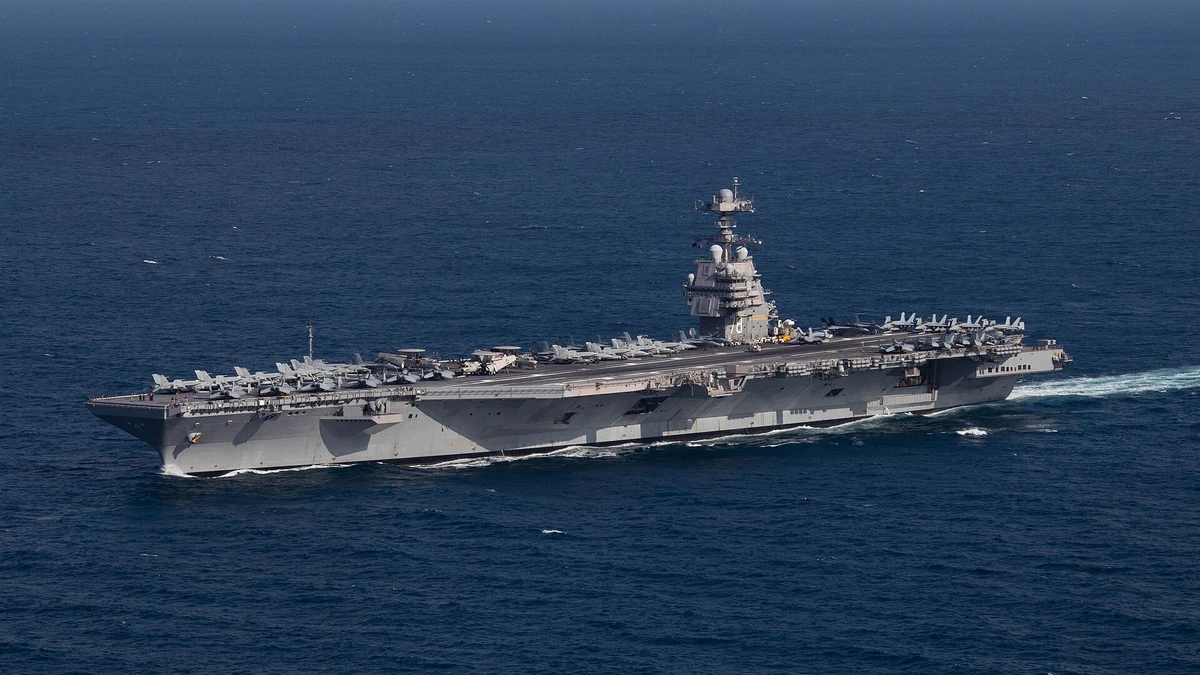 Le plus grand porte-avions du monde traverse le canal de Suez et booste l'offensive américaine contre l'Iran : découvrez sa technologie 2 Le plus grand porte avions du monde traverse le canal de