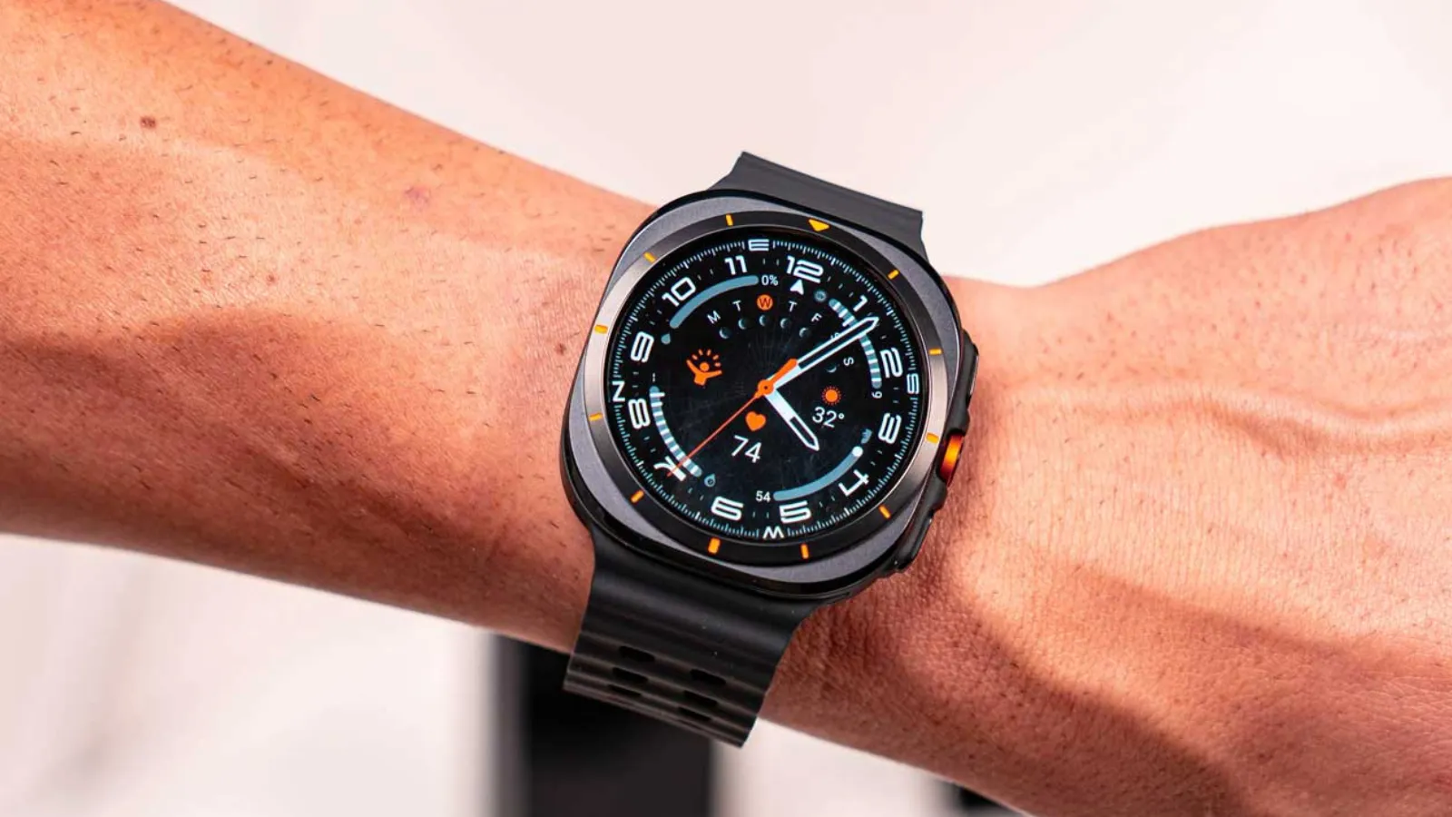 Les meilleurs montres Wear OS pour une expérience exceptionnelle de haute qualité 2 Samsung Galaxy Watch Ultra