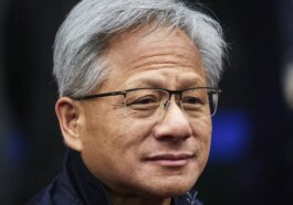 Un pourboire de 4 millions de dollars : le bonus de Jensen Huang qui est dérisoire pour un homme à 164 milliards 10 Una propina de 4 millones de dólares: el bonus de Nvidia a Jensen Huang que es pura calderilla para el hombre de los 164.000 millones