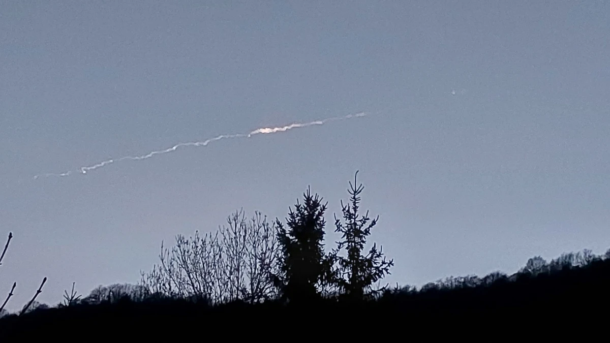 Une boule de feu traverse l'Europe : l'impact gâche la journée d'une famille allemande 2 Une boule de feu traverse lEurope limpact gache la