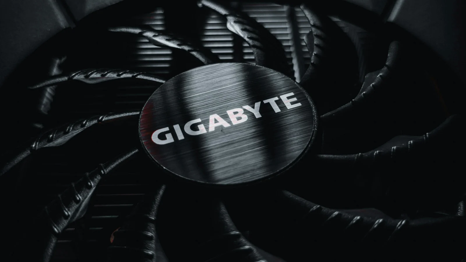 GIGABYTE Control Center vulnérable à une faille d'écriture de fichier arbitraire