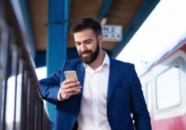 Tu voyages en AVE ? Alors, tu dois désactiver le 5G de ton smartphone immédiatement