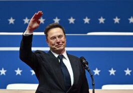 Elon Musk a récemment posté sur la race plus de 850 fois : rapport