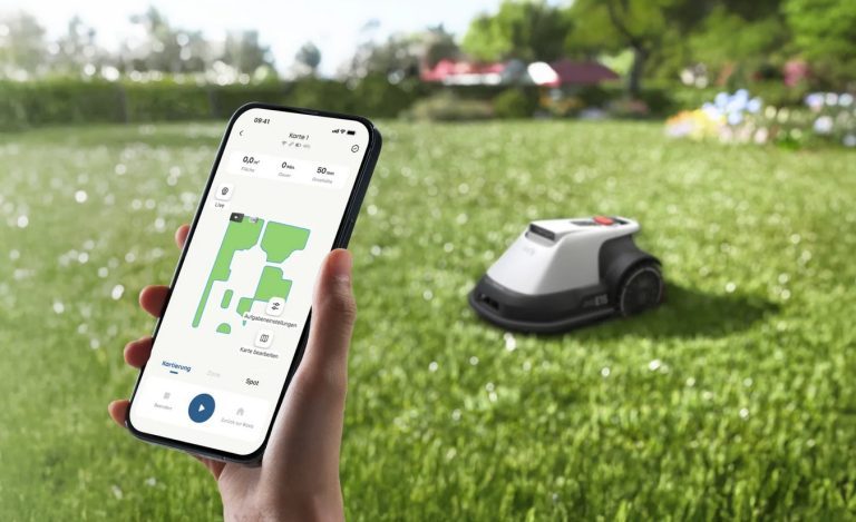 Eufy Robot Aspirateur E18 & E15 : Lequel est le meilleur pour toi ? 3 Gérez votre Eufy E15 ou E18 via l'application. (Photo: Eufy)