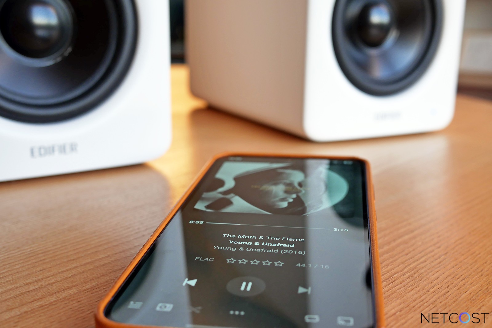 TEST Edifier M90 : Les enceintes compactes suréquipées pour PC, TV et smartphone 36 Edifier M90 Test Review Enceinte Netcost (27)