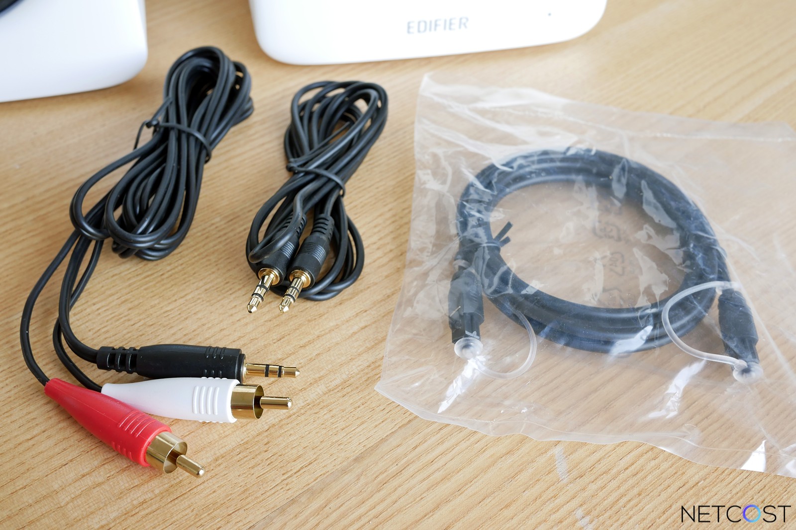 TEST Edifier M90 : Les enceintes compactes suréquipées pour PC, TV et smartphone 11 Edifier M90 Test Review Enceinte Netcost (7)