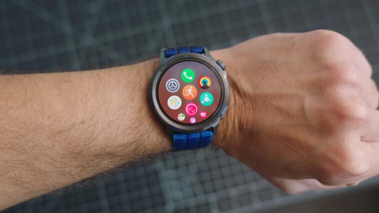 Si les montres connectées modernes vous dérangent, ces 5 modèles sont ce qui se rapproche le plus de ne rien porter au poignet 1 Si les montres connectées modernes vous dérangent, ces 5 modèles sont ce qui se rapproche le plus de ne rien porter au poignet