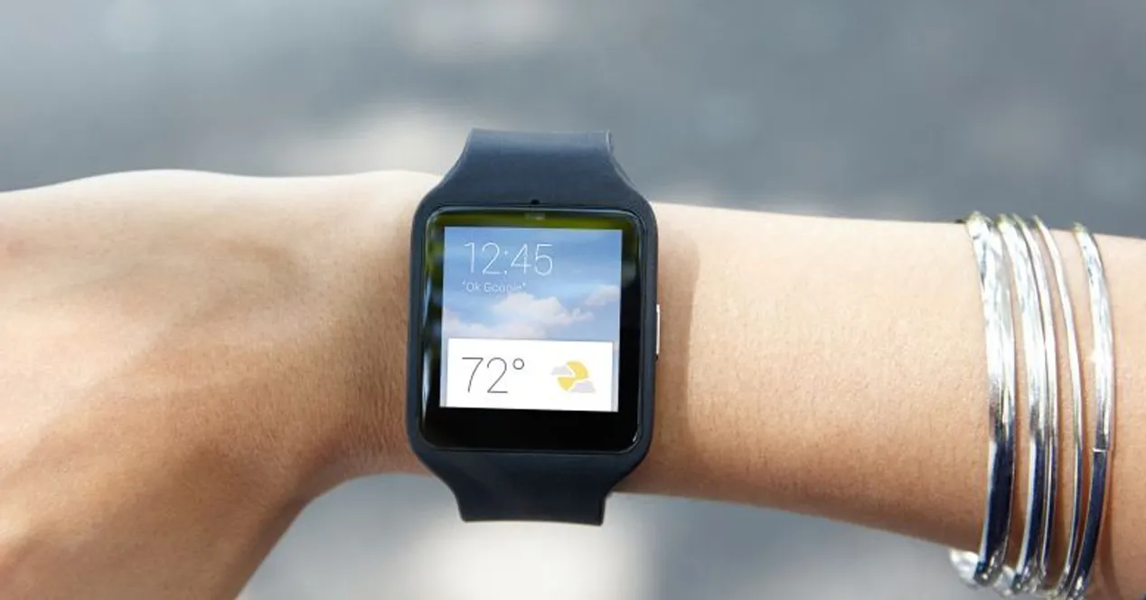 Votre vieille montre connectée est une bombe à retardement. La laisser dans le tiroir est un danger 3 Sony Smartwatch 3