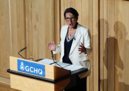 GCHQ établit les plans pour un système national de cyberdéfense par IA, une première mondiale 105 GCHQ établit les plans pour un système national de cyberdéfense par IA, une première mondiale
