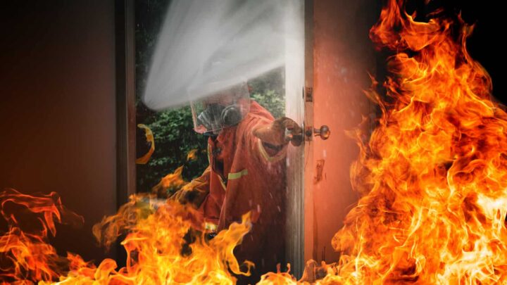 À l'eau ? Non, à l'air : la technologie qui peut révolutionner la lutte contre les incendies 2 A leau Non a lair la technologie qui